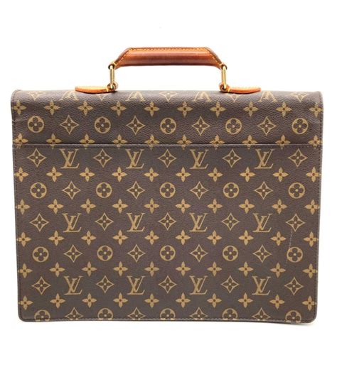 portadocumentos louis vuitton replica|louis vuitton dupes.